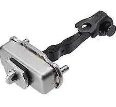 68610-60101 Toyota CHECKER,DOOR