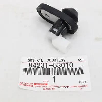 84231-53010 Toyota ACTU.H/L CLEANER (R)