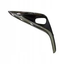 81482-33040 Toyota COVER R LAMP