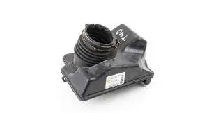 17881-31140 Toyota CHAMBER,RESONANCE