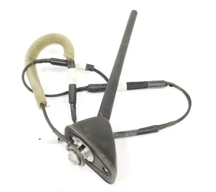 86300-71090 Toyota ANTENNA,G.P.S.