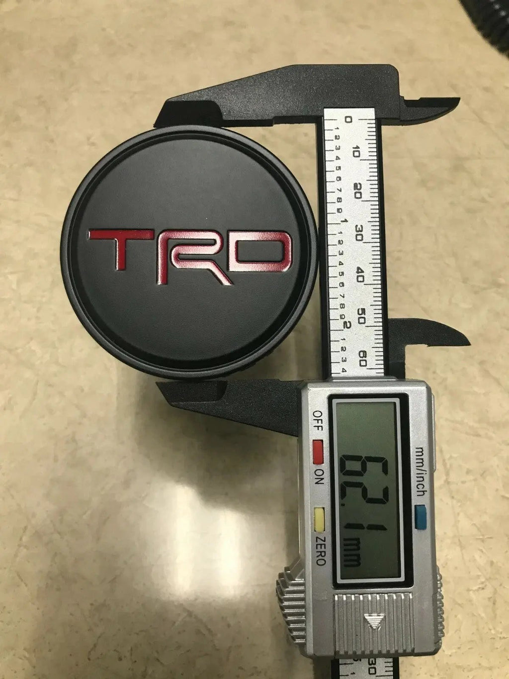 18-24 CAMRY & 19-22 AVALON 19" TRD MATTE BLACK WHEEL CENTER CAP GENUINE TOYOTA Fastpartz