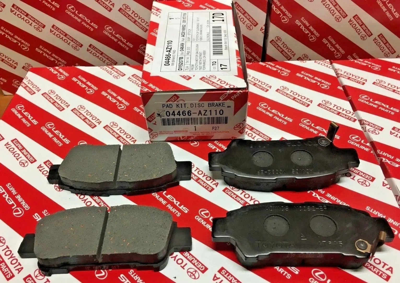 2003-2010 TOYOTA SIENNA REAR CERAMIC BRAKE PADS GENUINE OEM 04466-AZ210 Fastpartz