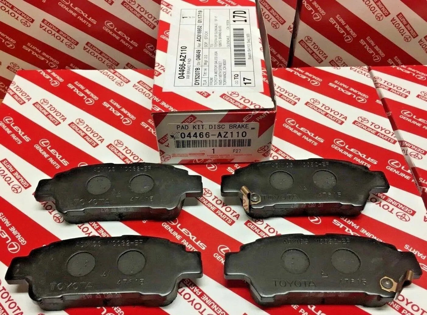 2003-2010 TOYOTA SIENNA REAR CERAMIC BRAKE PADS GENUINE OEM 04466-AZ210 Fastpartz
